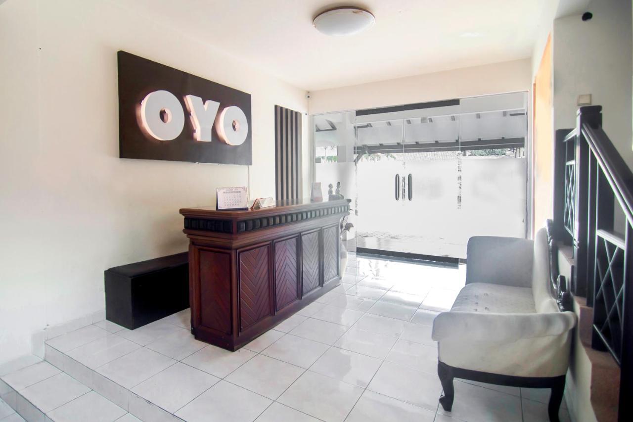 Hotel Oyo 201 Emdi House Timoho à Yogyakarta Extérieur photo